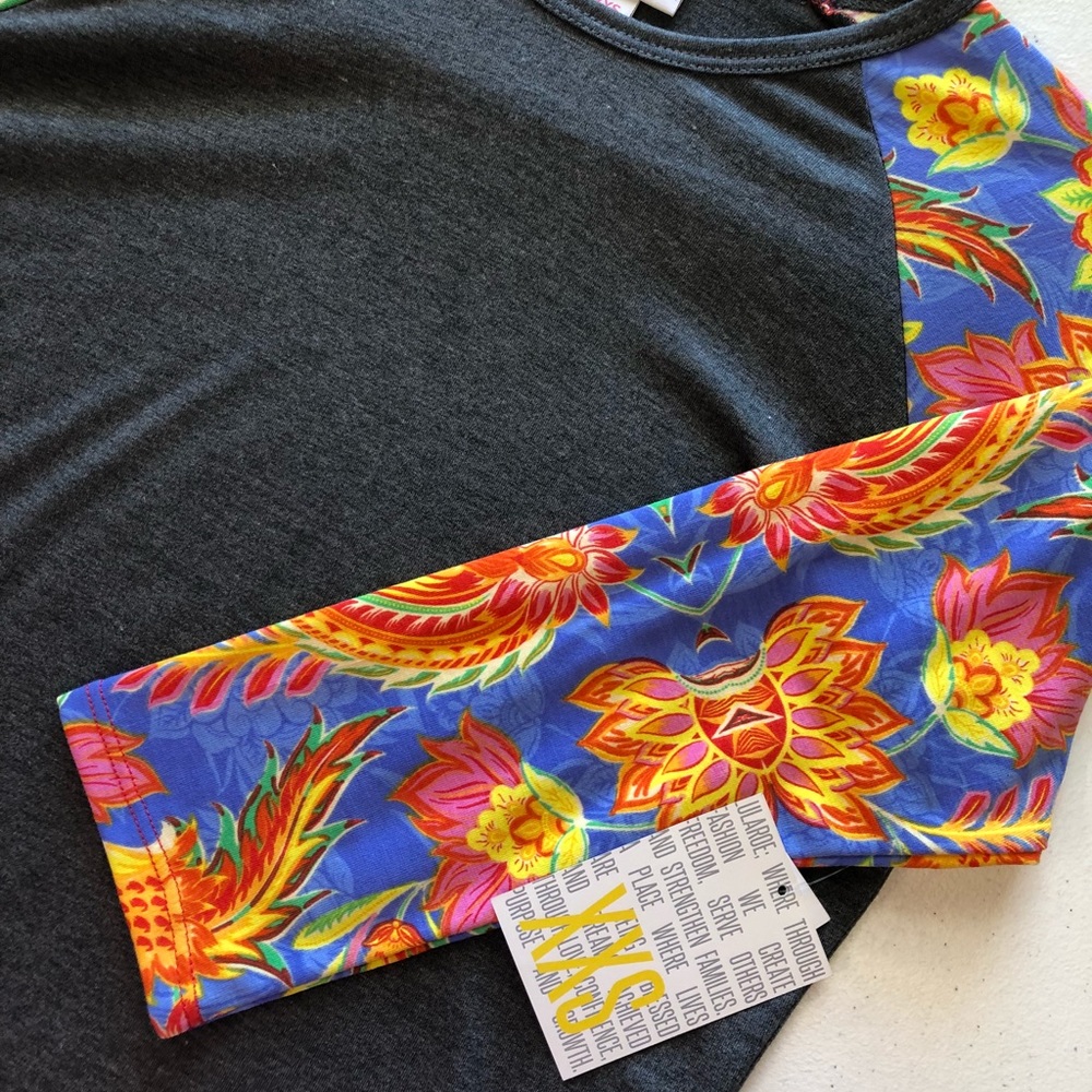 LuLaRoe Randy Tee